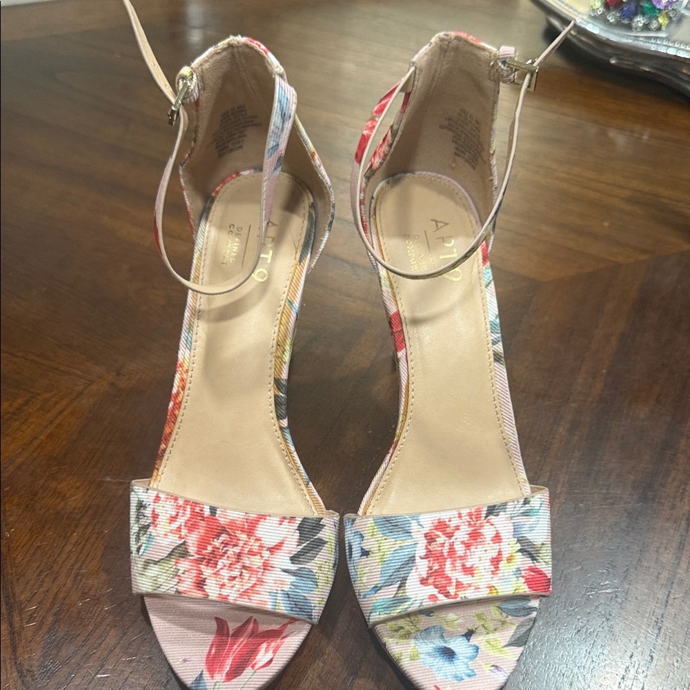 Apt9 Floral Heels - Pink and Blue